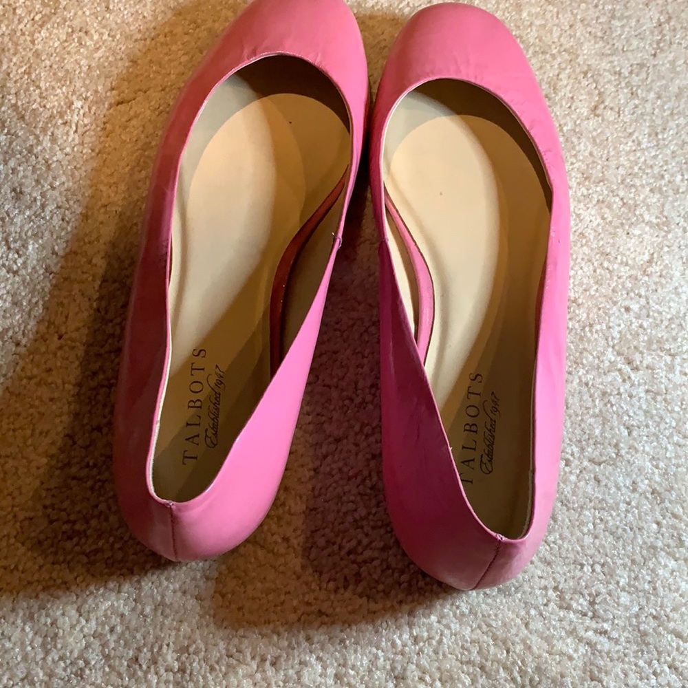 Pink flats